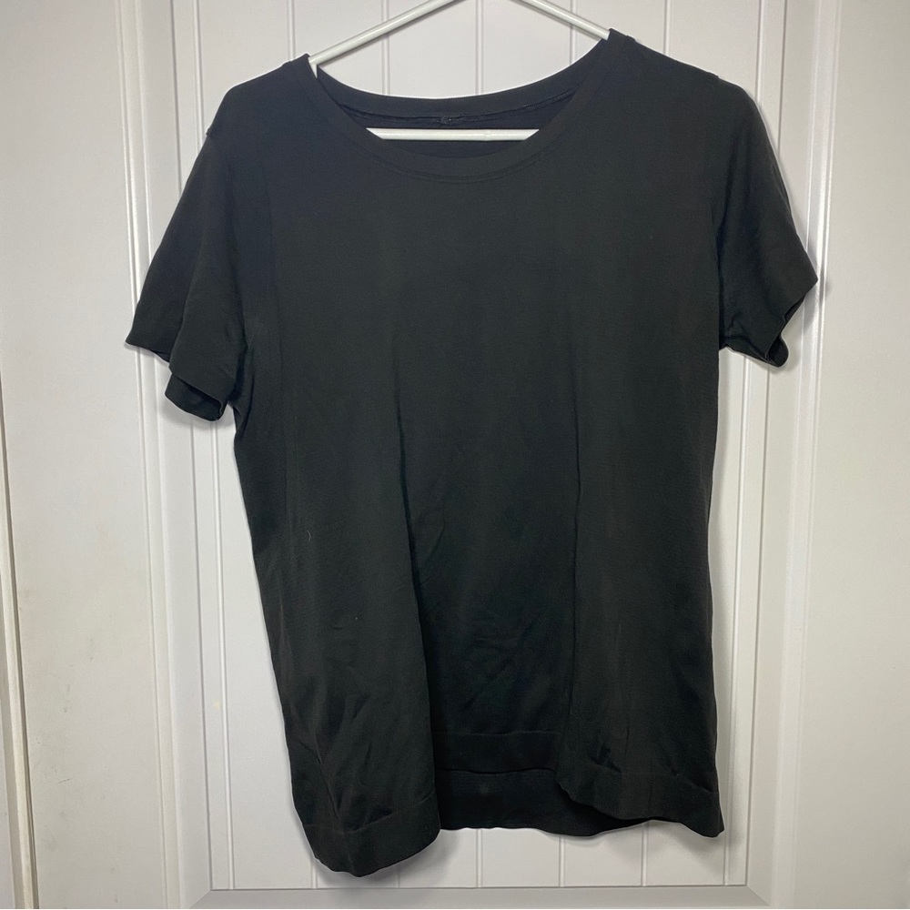 Lululemon Black T-Shirt - Women’s